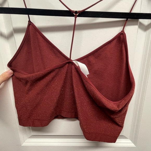 Red crop tank with gold glitter - Picture 2 of 8